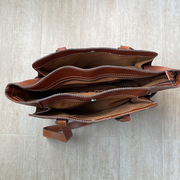 Patricia Nash Large Brown Tooled Leather Bucket Tote - Picture 6 of 12